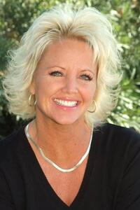 Tawnya Stevens (Ca DRE #01202124) Profile Image